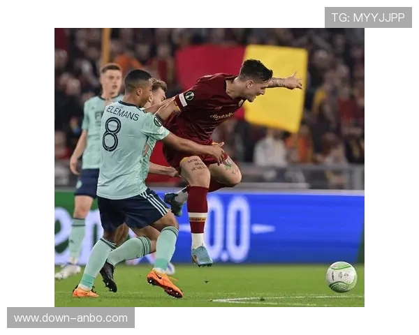 斯特拉斯堡欧协联逆转水晶宫，连续4轮不败